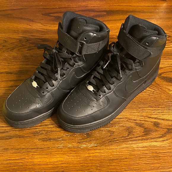 Nike Air Force 1 High ‘07 Black - Picture 3 of 13